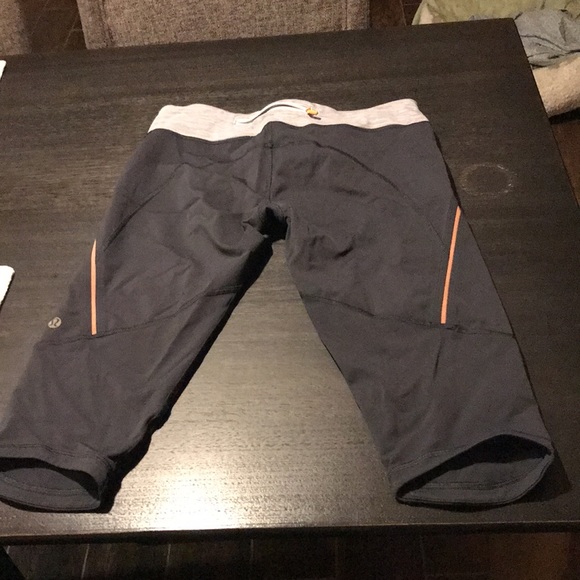 Lululemon - Picture 4 of 7